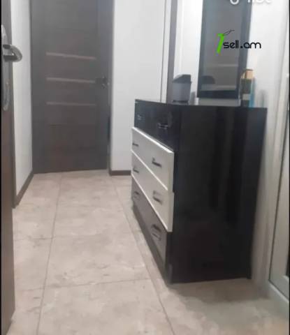 3 սենյականոց բնակարան Մարգարյան փողոցում, 78 ք.մ., 2/5 հարկ, մի քանի պատշգամբ, եվրովերանորոգված