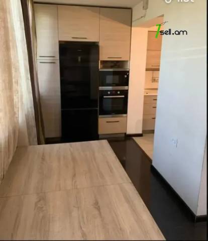 4 սենյականոց բնակարան, Դավթաշեն 4-րդ թաղամաս, 91 ք.մ., 3/9 հարկ, եվրովերանորոգված