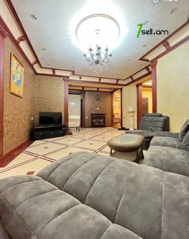 Ընդարձակ 6 սենյականոց բնակարան նորակառույց շենքում, Buzand St, 350 ք.մ., 3+ սանհանգույց