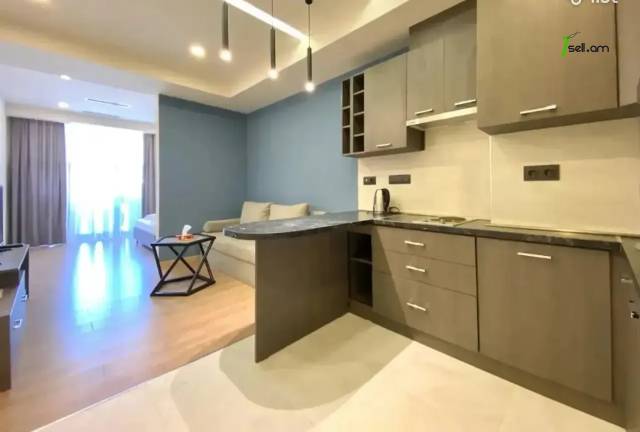 1 սենյականոց բնակարան նորակառույց շենքում Եզնիկ Կողբացու փողոցում, 39 քմ, 5/17 հարկ