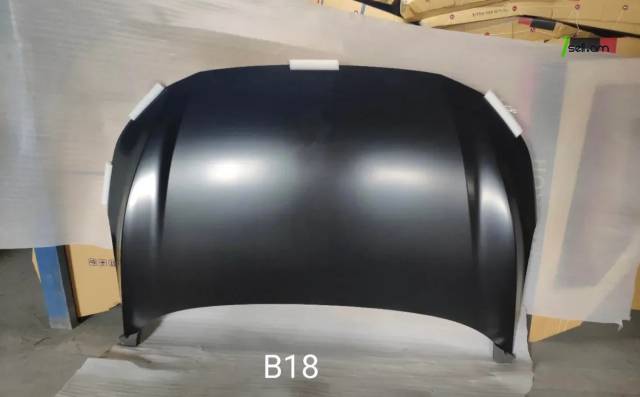 Nissan Sentra կապոտ