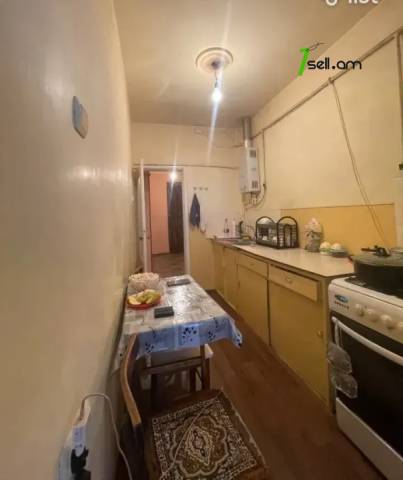 2 սենյականոց բնակարան, Շոպրոն փողոցի 1-ին նրբանցք, 48 քմ, քարե շենք