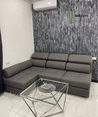 2 սենյականոց բնակարան Մեսրոպ Մաշտոցի պողոտայում, 33 քմ, 2/4 հարկ, բարձր առաստաղներ