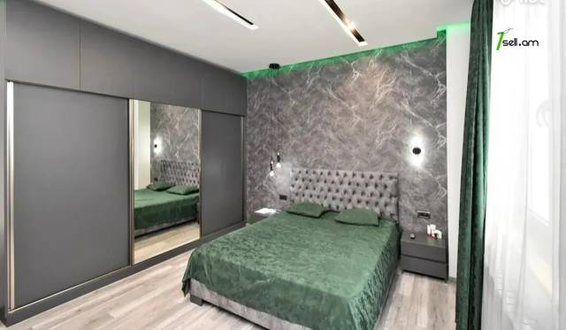 4 սենյականոց բնակարան նորակառույց շենքում Էրեբունու փողոցում, 118 ք.մ., 13/16 հարկ, 2 սանհանգույց