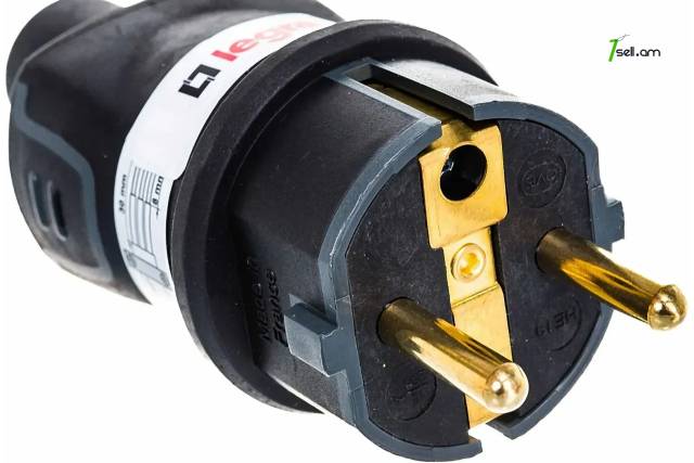 LEGRAND Helium Խրոցակ ռետինե 16A (4000W)