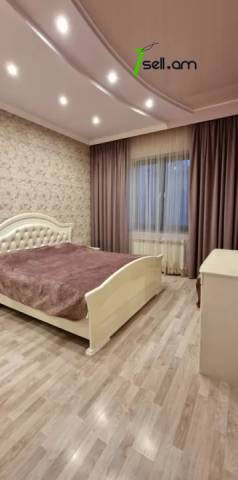 Մեկ հարկանի քարե տուն Աջափնյակում, 500 ք.մ., 3+ սանհանգույց, կապիտալ վերանորոգված