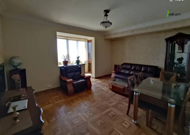 3 սենյականոց բնակարան, Zaqyan Street, 90 ք.մ., 2 սանհանգույց, կապիտալ վերանորոգված