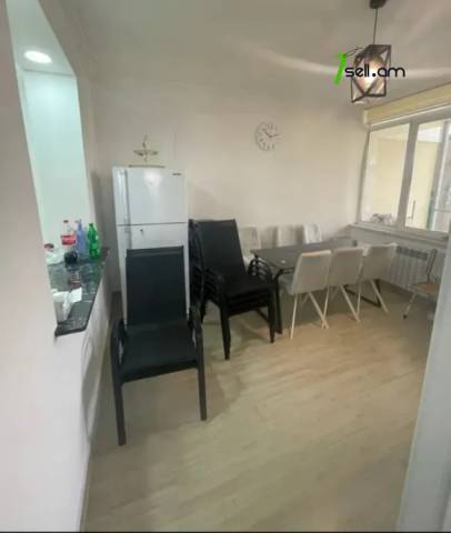 Մեկ հարկանի քարե տուն Նոր-Արեշի 46 փողոցում Էրեբունիում, 500 քմ, եվրովերանորոգված