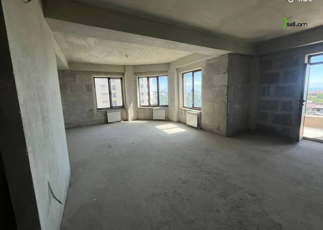 3 սենյականոց բնակարան նորակառույց շենքում Սերո Խանզադյան փողոցում, 124 քմ, 7/10 հարկ, 2 սանհանգույց
