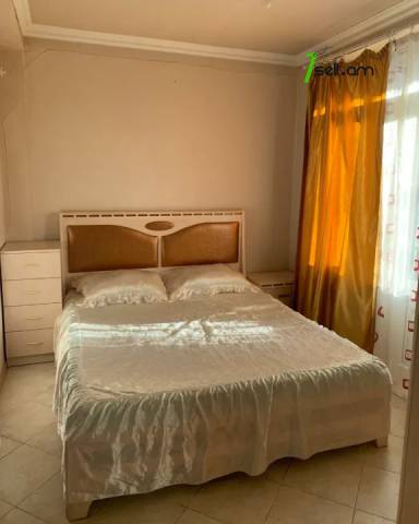 2 սենյականոց բնակարան Կոմիտասի պողոտայում, 51 քմ, 2/5 հարկ, կապիտալ վերանորոգված, քարե շենք