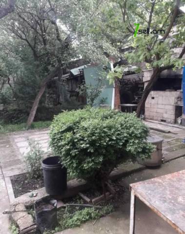 Երկու հարկանի քարե տուն Ավան 5-րդ փողոցում Ավանում, 640 ք.մ., 2 սանհանգույց