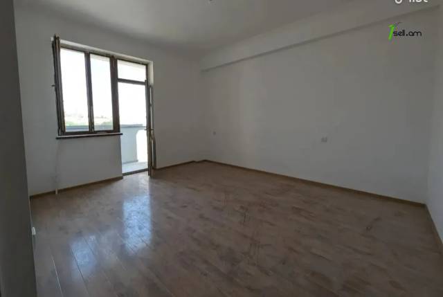 3 սենյականոց բնակարան նորակառույց շենքում Մոնթե Մելքոնյան փողոցում, 100 ք.մ., 2 սանհանգույց