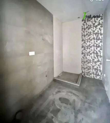 3 սենյականոց բնակարան նորակառույց շենքում Մոնթե Մելքոնյան փողոցում, 101 ք.մ., նախավերջին հարկ