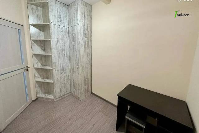 3 սենյականոց բնակարան նորակառույց շենքում, Նորաշեն թաղամաս, 70 ք.մ., կապիտալ վերանորոգված