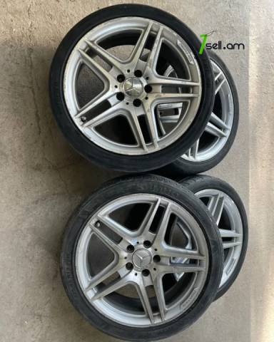 GGG. AMG R18 4հատ Լեն ու Նեղ Անիվներ անվահեծերով, համասեզոնային անվադողեր, 2-ը 255/35 R18, 2-ը 225/40/r18