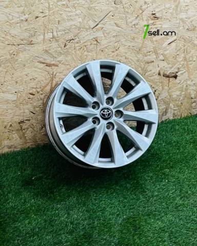 Toyota v70 R17 4 հատ 5x114.3