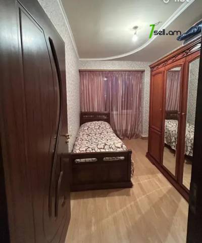 4 սենյականոց բնակարան Խաղաղ Դոնի փողոցում, 96 ք.մ., 1/9 հարկ, եվրովերանորոգված