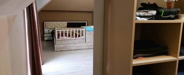 Երկու հարկանի քարե տուն Շիրազի փողոցում Աջափնյակում, 163 ք.մ., 2 սանհանգույց, կապիտալ վերանորոգված