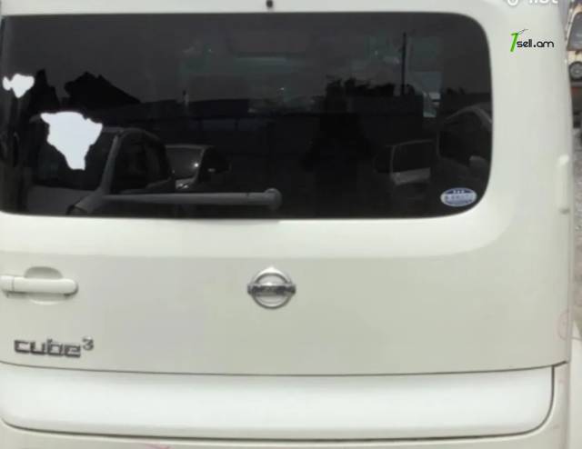 Nissan Cube 2004 Բեռնախցիկ