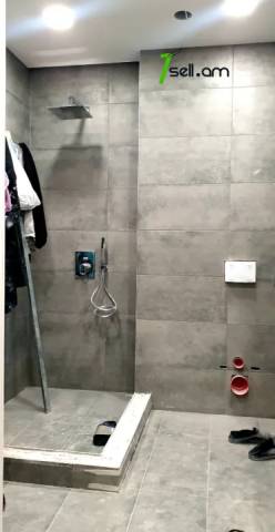 4 սենյականոց բնակարան նորակառույց շենքում, Buzand St, 170 ք.մ., բարձր առաստաղներ, 5/17 հարկ