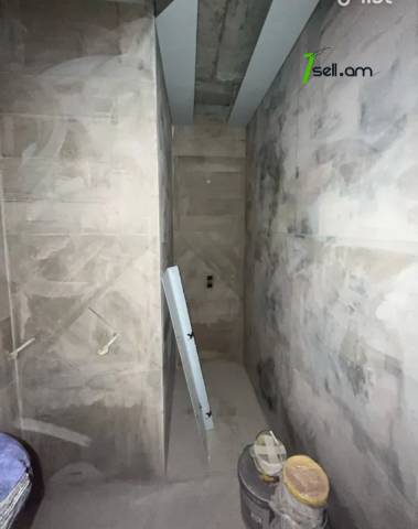 3 սենյականոց բնակարան նորակառույց շենքում Մոնթե Մելքոնյան փողոցում, 93 ք.մ., նախավերջին հարկ