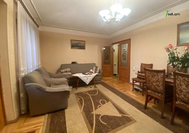 3 սենյականոց բնակարան, Դավթաշեն 3-րդ թաղամաս, 101 քմ, 1/9 հարկ, 2 սանհանգույց, մասնակի վերանորոգում