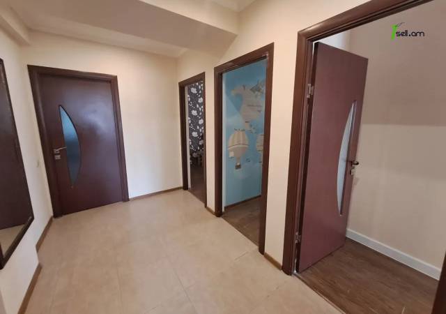 3 սենյականոց բնակարան Սարյանի փողոցում, 80 ք.մ., 5/16 հարկ, եվրովերանորոգված