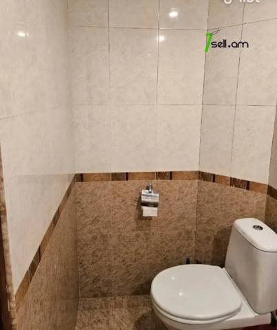 3 սենյականոց բնակարան Գորգագոծների փողոցում, 118 քմ, 1/5 հարկ, կապիտալ վերանորոգված, քարե շենք