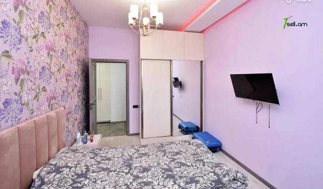 4 սենյականոց բնակարան նորակառույց շենքում Էրեբունու փողոցում, 118 ք.մ., 13/16 հարկ, 2 սանհանգույց