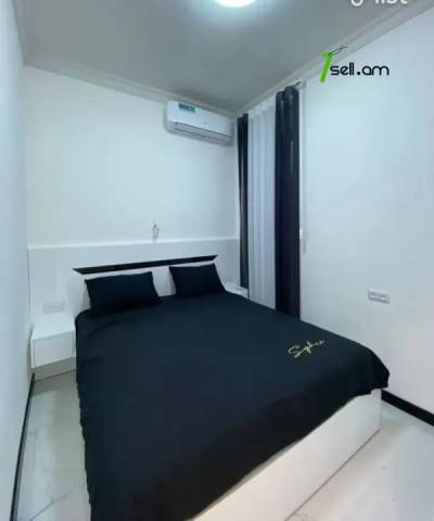 2 սենյականոց բնակարան Մեսրոպ Մաշտոցի պողոտայում, 33 քմ, 2/4 հարկ, բարձր առաստաղներ