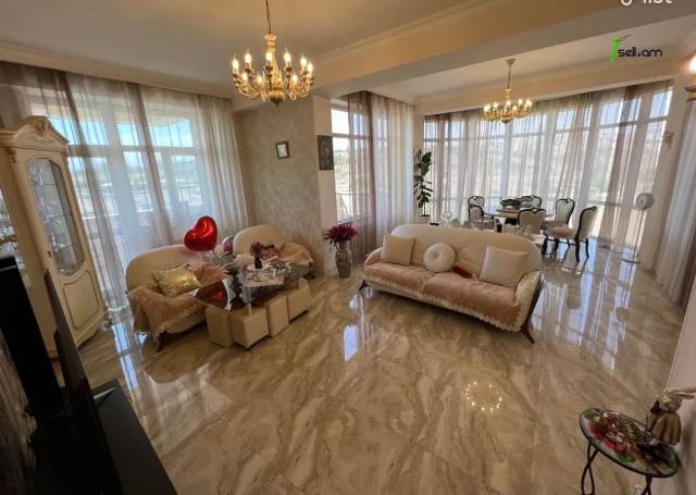 Ընդարձակ 3 սենյականոց բնակարան նորակառույց շենքում, Ծիծեռնակաբերդի խճուղի, 183 ք.մ., 7/12 հարկ