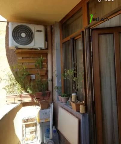 3 սենյականոց բնակարան նորակառույց շենքում Գրիբոյեդովի փողոցում, 77 քմ, 6/15 հարկ, 2 սանհանգույց