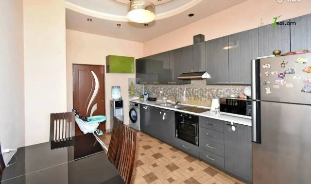 3 սենյականոց բնակարան նորակառույց շենքում Ձորափի փողոցում, 121 քմ, 4/15 հարկ, 2 սանհանգույց