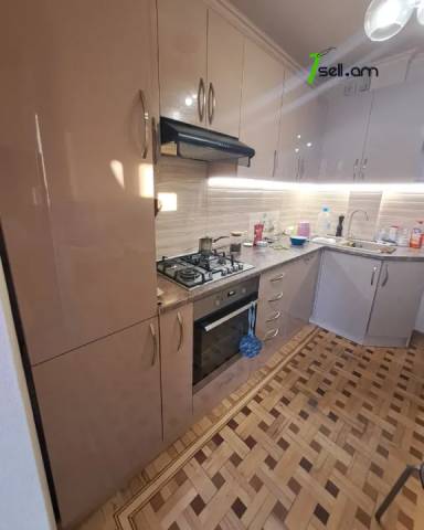 4 սենյականոց բնակարան Սարյանի փողոցում, 100 ք.մ., 7/9 հարկ, կապիտալ վերանորոգված