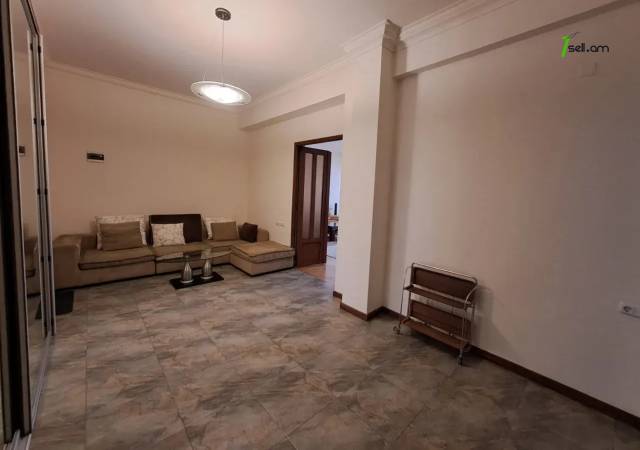 3 սենյականոց բնակարան Թումանյան փողոցում, 121 ք.մ., 2 սանհանգույց, բարձր առաստաղներ, 3/7 հարկ