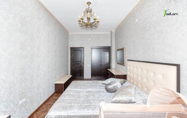 3 սենյականոց բնակարան նորակառույց շենքում Նաիրի Զարյան փողոցում, 113 ք.մ., բարձր առաստաղներ