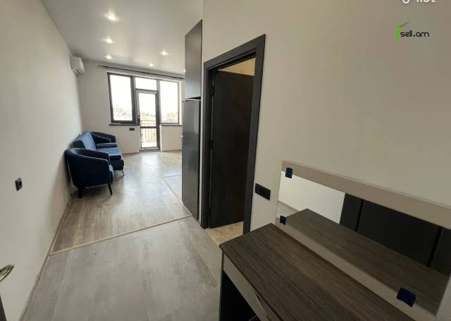 5 սենյականոց բնակարան նորակառույց շենքում Վարդանանց փողոցում, 121 քմ, 10/16 հարկ, 2 սանհանգույց