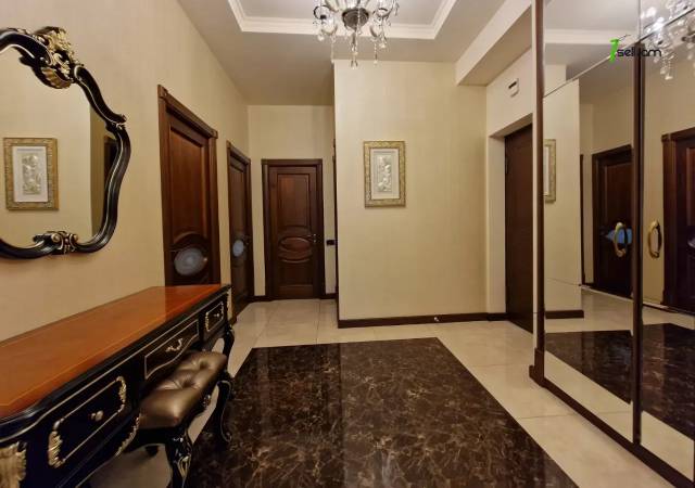 3 սենյականոց բնակարան նորակառույց շենքում Ամիրյան փողոցում, 107 ք.մ., 2 սանհանգույց