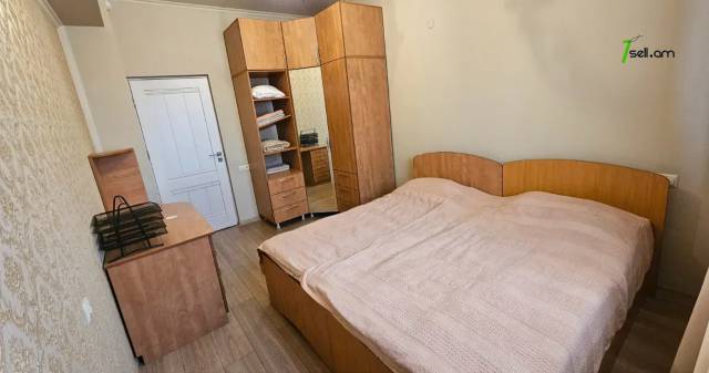 Երկու հարկանի քարե տուն Նվեր Սաֆարյան փողոցում Ավանում, 729 ք.մ., 3+ սանհանգույց