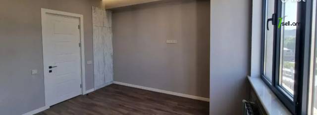 4 սենյականոց բնակարան նորակառույց շենքում Մալխասյանց փողոցում, 133 ք.մ., 2 սանհանգույց