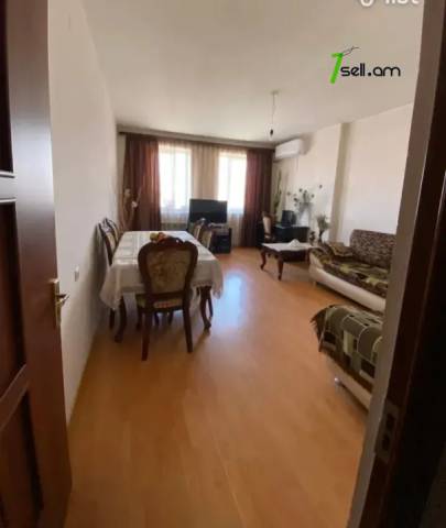 3 սենյականոց բնակարան նորակառույց շենքում Գյուրջյան փողոցում, 87 ք.մ., 9/13 հարկ