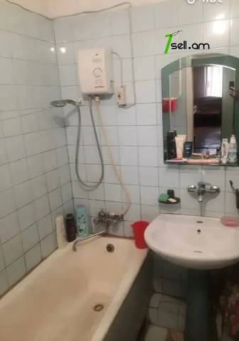 2 սենյականոց բնակարան Զորավար Անդրանիկի փողոցում, 65 քմ, 2/14 հարկ, մասնակի վերանորոգում
