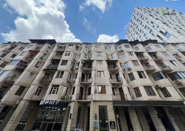 Հյուրանոց Տերյան փողոցում կենտրոնում, 1000 քմ