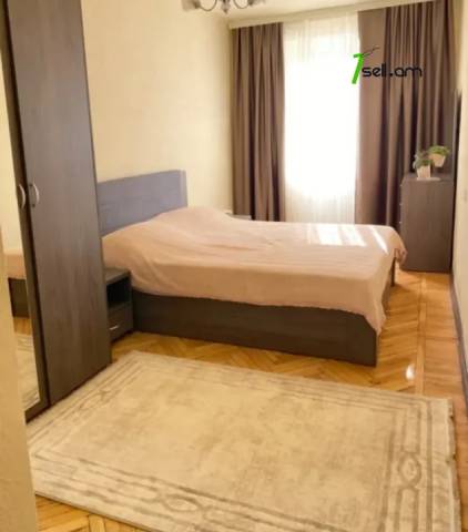 2 սենյականոց բնակարան Էստոնական փողոցում, 54 քմ, 2/4 հարկ, կապիտալ վերանորոգված, քարե շենք