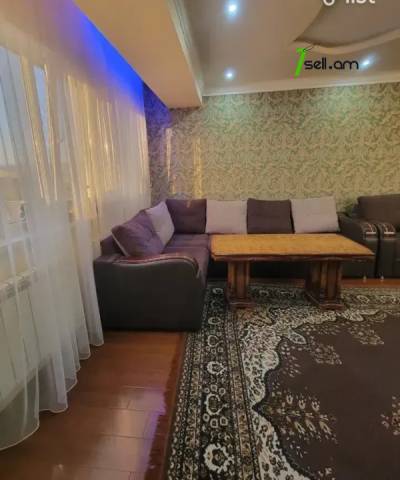 3 սենյականոց բնակարան Խաղաղ Դոնի փողոցում, 85 քմ, 9/14 հարկ, կապիտալ վերանորոգված