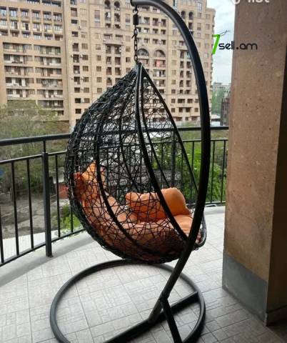 3 սենյականոց բնակարան նորակառույց շենքում Արամի փողոցում, 143 քմ, 4/13 հարկ, 2 սանհանգույց