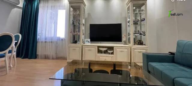 3 սենյականոց բնակարան, Աթոյան փողոցի նրբանցք, 64 ք.մ., նախավերջին հարկ, եվրովերանորոգված