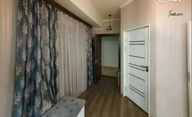 2 սենյականոց բնակարան նորակառույց շենքում Լեոյի փողոցում, 47 ք.մ., բարձր առաստաղներ, 3/18 հարկ