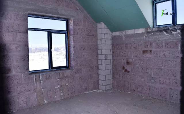 Երկու հարկանի քարե տուն, Մուշ 2 թաղամաս Գյումրիում, 252 ք.մ.