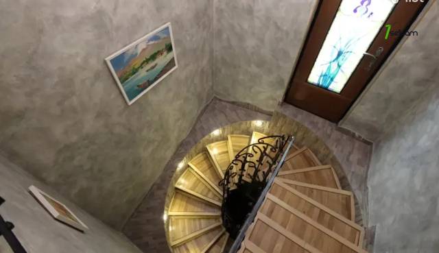 Երկու հարկանի քարե տուն Լուսինե Զաքարյան փողոցում Նորք Մարաշում, 343 քմ, 2 սանհանգույց